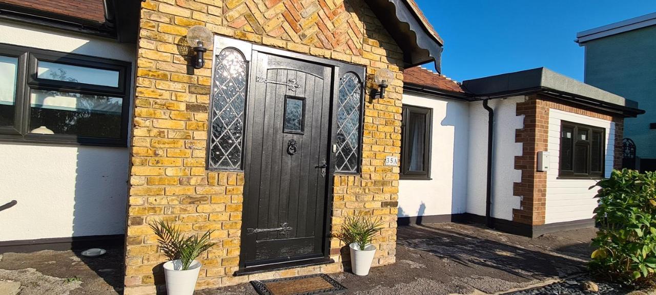 Westbury House Rochford Exterior foto